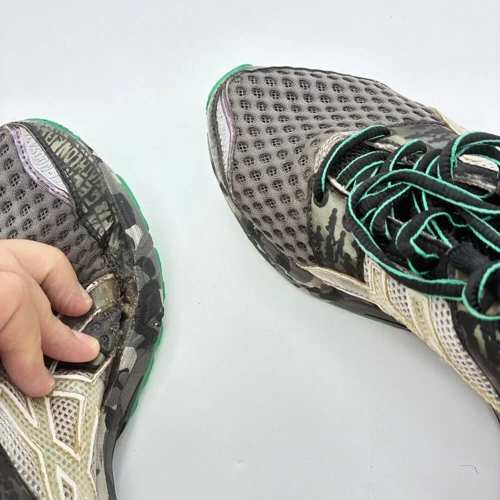 ASICS Gel-Noosa Tri 8 Womens 8.5 Black Gray Camo Triathlon Running Shoes